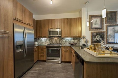 Photo of 2111 Westheimer Road #2301, Houston, TX 77098 (MLS # 96198336)