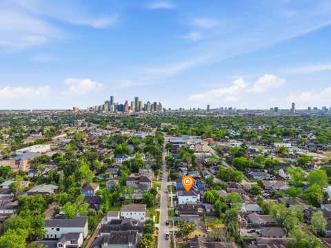 Photo of 501 Cordell Street, Houston, TX 77009 (MLS # 97672361)