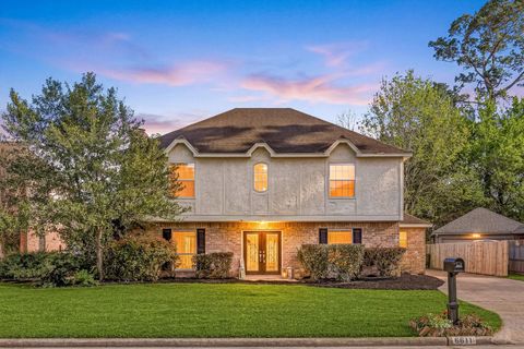 Photo of 6611 Sutter Park Lane, Houston, TX 77066 (MLS # 35273735)