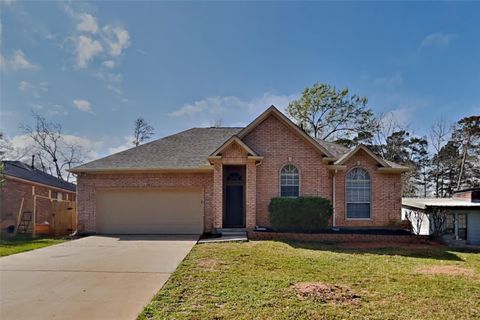 Photo of 121 Warbonnet Drive, Conroe, TX 77304 (MLS # 85592168)