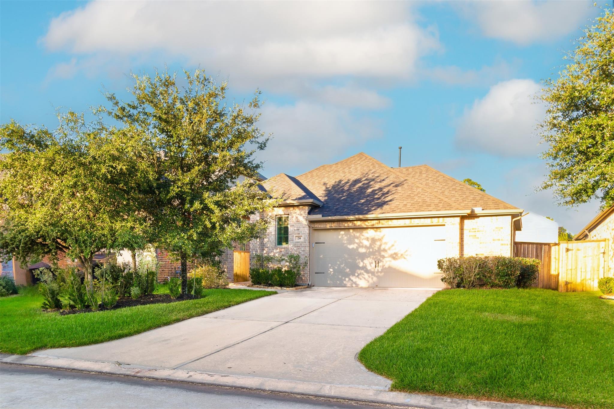 234 N Carson Cub Court