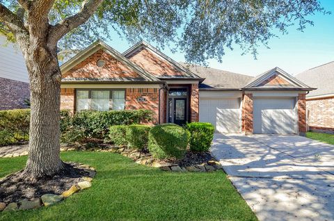 Photo of 5915 Turkey Creek, Missouri City, TX 77459 (MLS # 19871622)