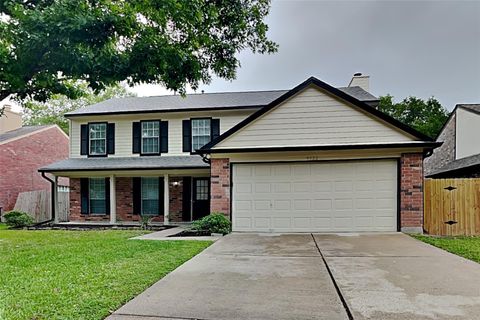 Photo of 9322 Bayou Bluff Drive, Spring, TX 77379 (MLS # 24253694)