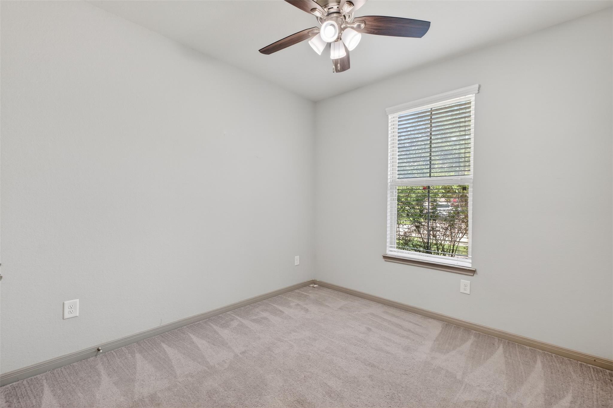 5202 Rue Dela Croix Drive