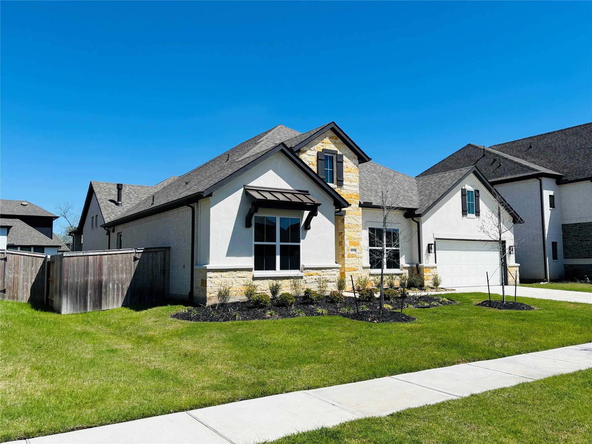 4834 Parkgate Avenue