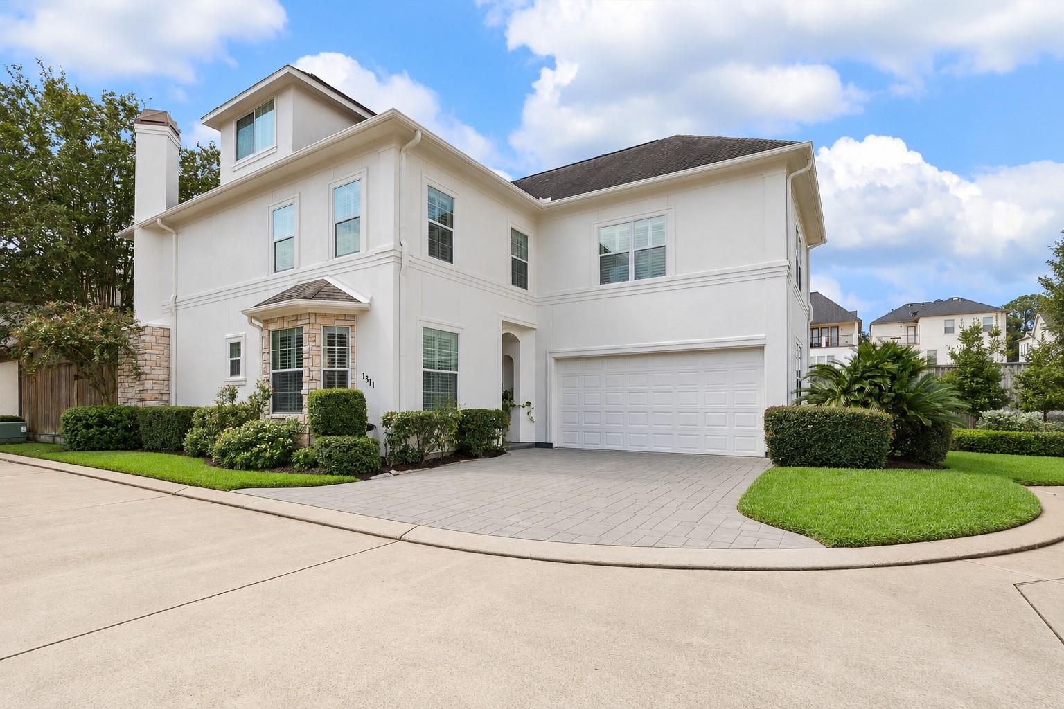 1311 N Jordan Cove
