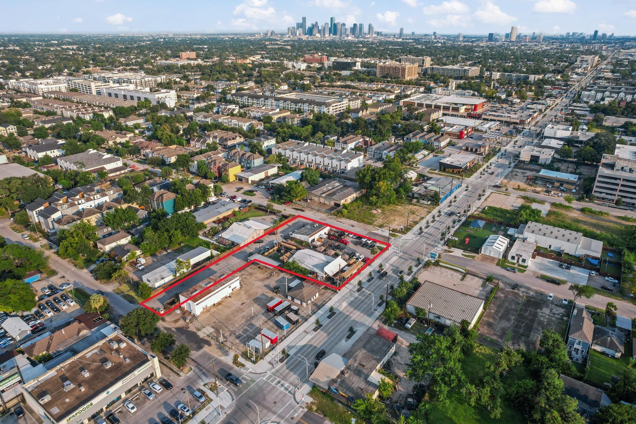 2708 N Shepherd Drive