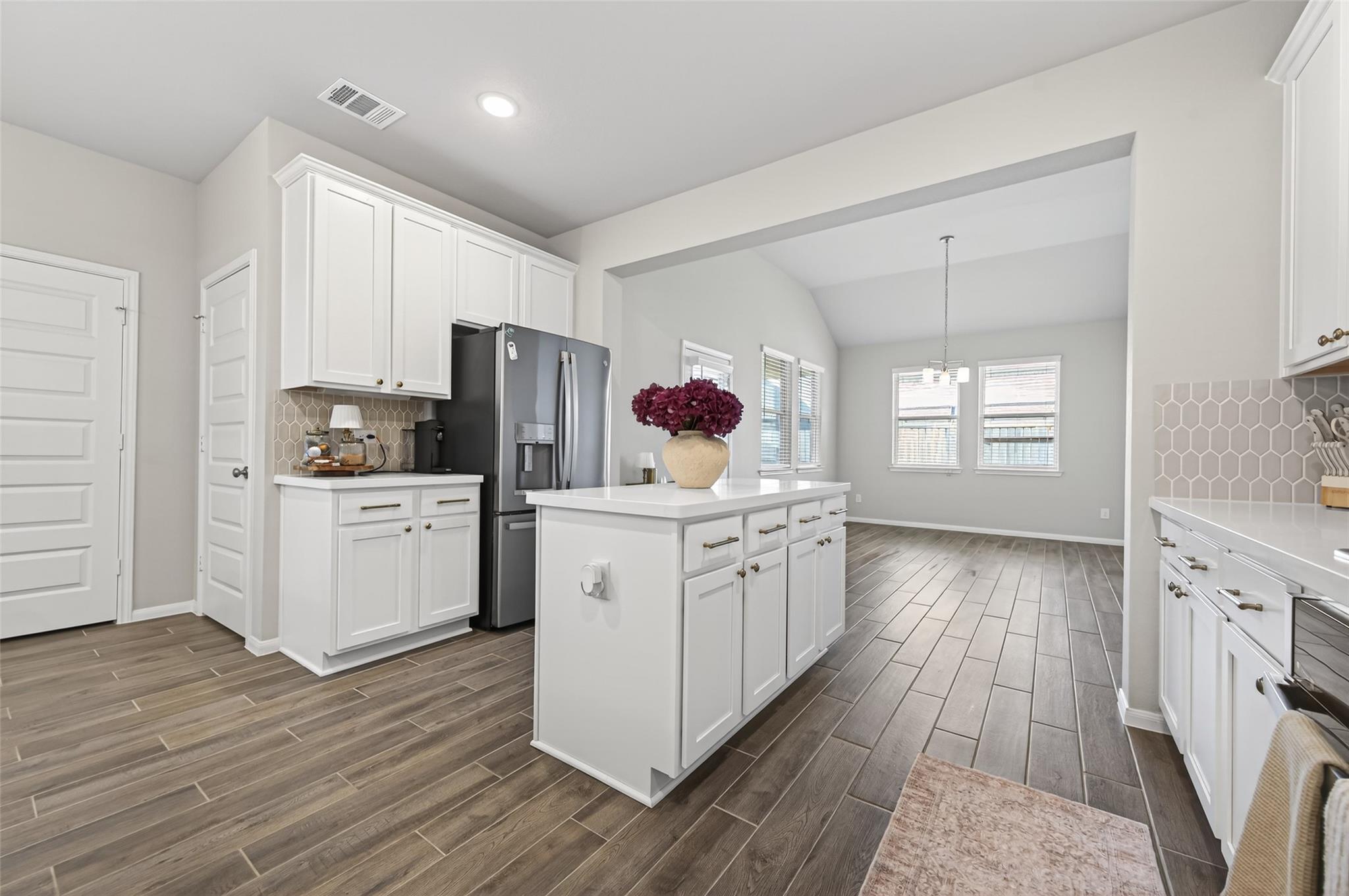32226 Cedar Crest Drive
