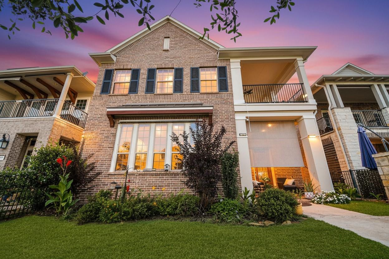 9663 Rockport Hills Drive