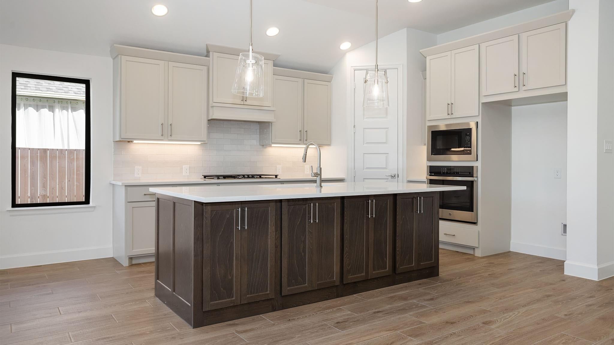 5703 Bobwhite Trail