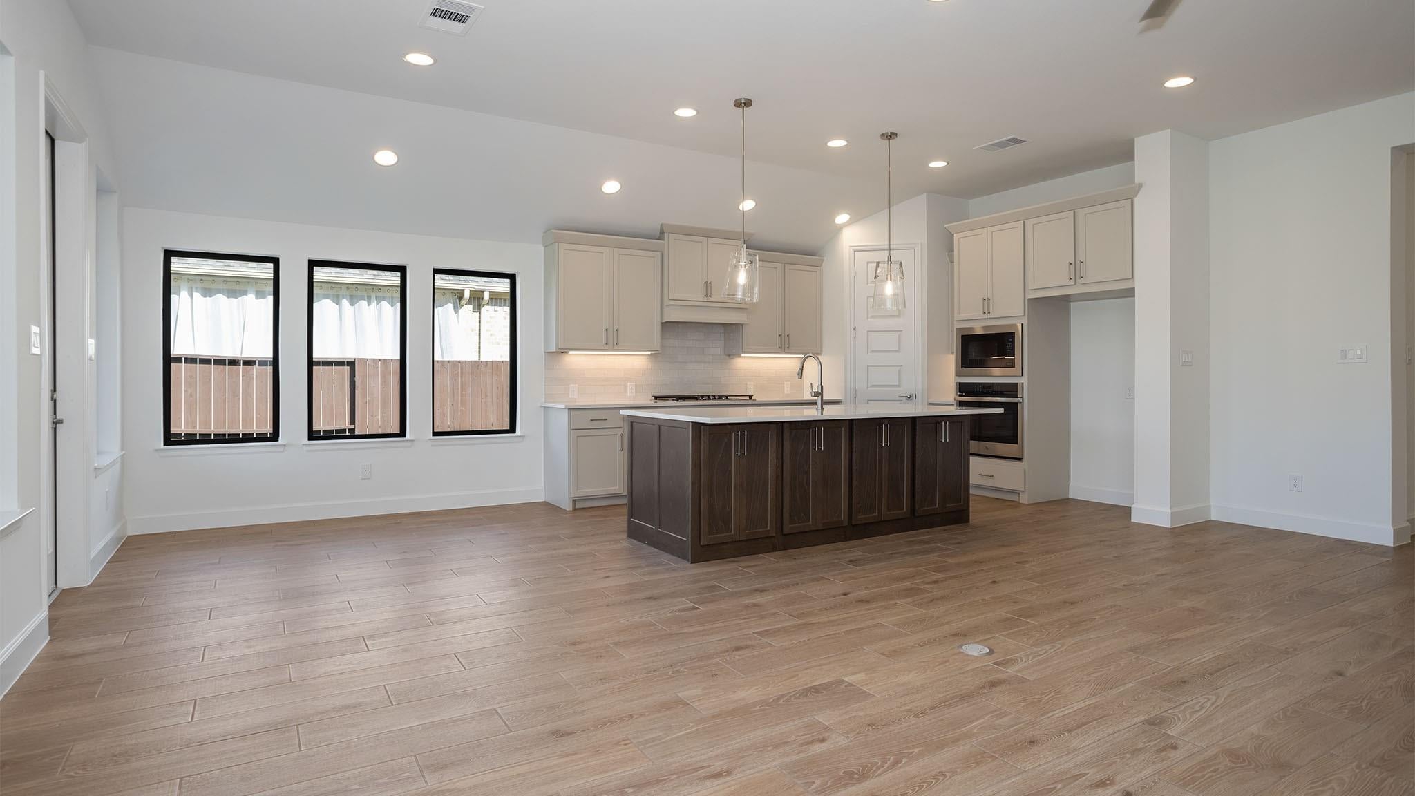 5703 Bobwhite Trail