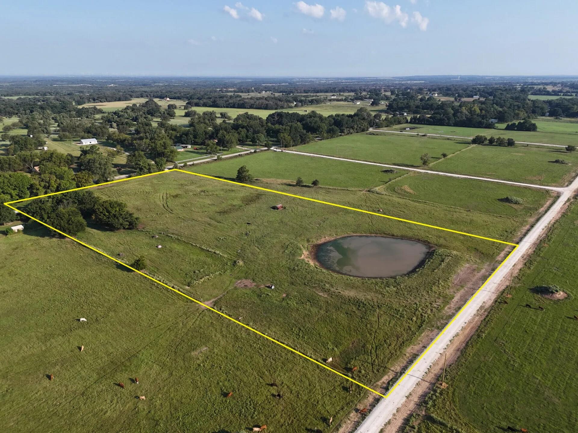 P2L29 County Road 463