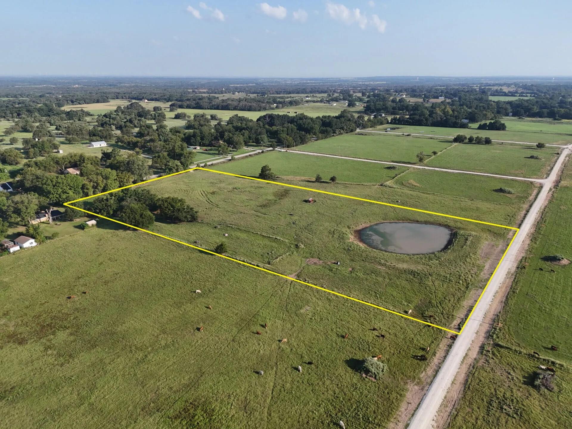 P2L29 County Road 463