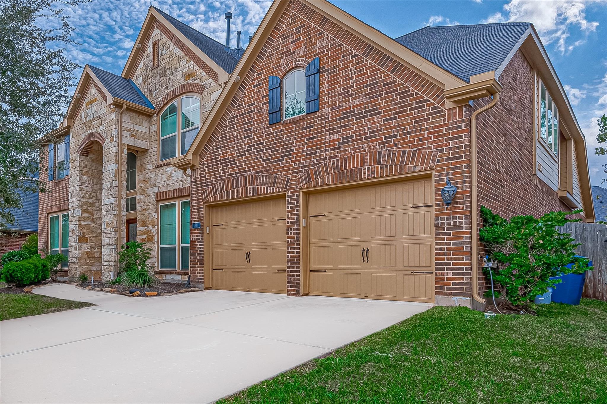 1911 Granite Field Lane