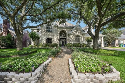 Photo of 2926 Quincannon Lane, Houston, TX 77043 (MLS # 43999532)