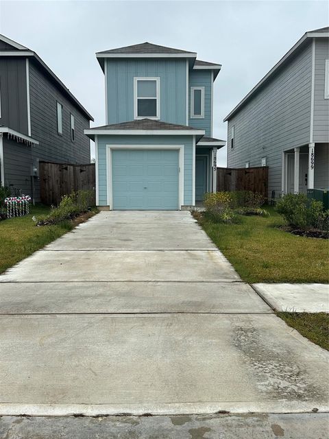 Photo of 18695 San Salvo Drive, New Caney, TX 77357 (MLS # 15476498)