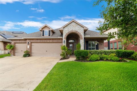 Photo of 18122 Millau Viaduct Way, Houston, TX 77044 (MLS # 74244118)