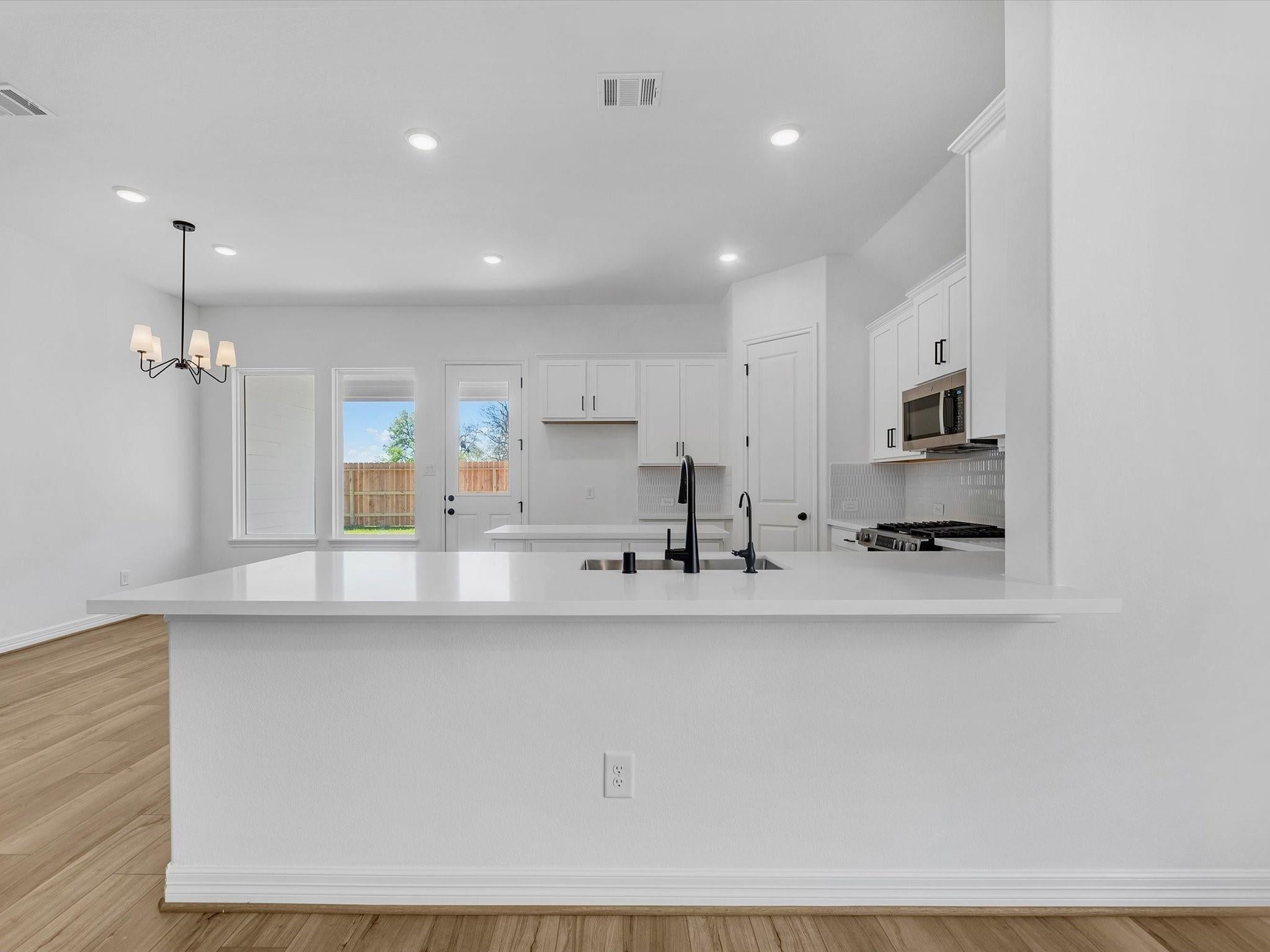 7803 Topaz Ridge Drive