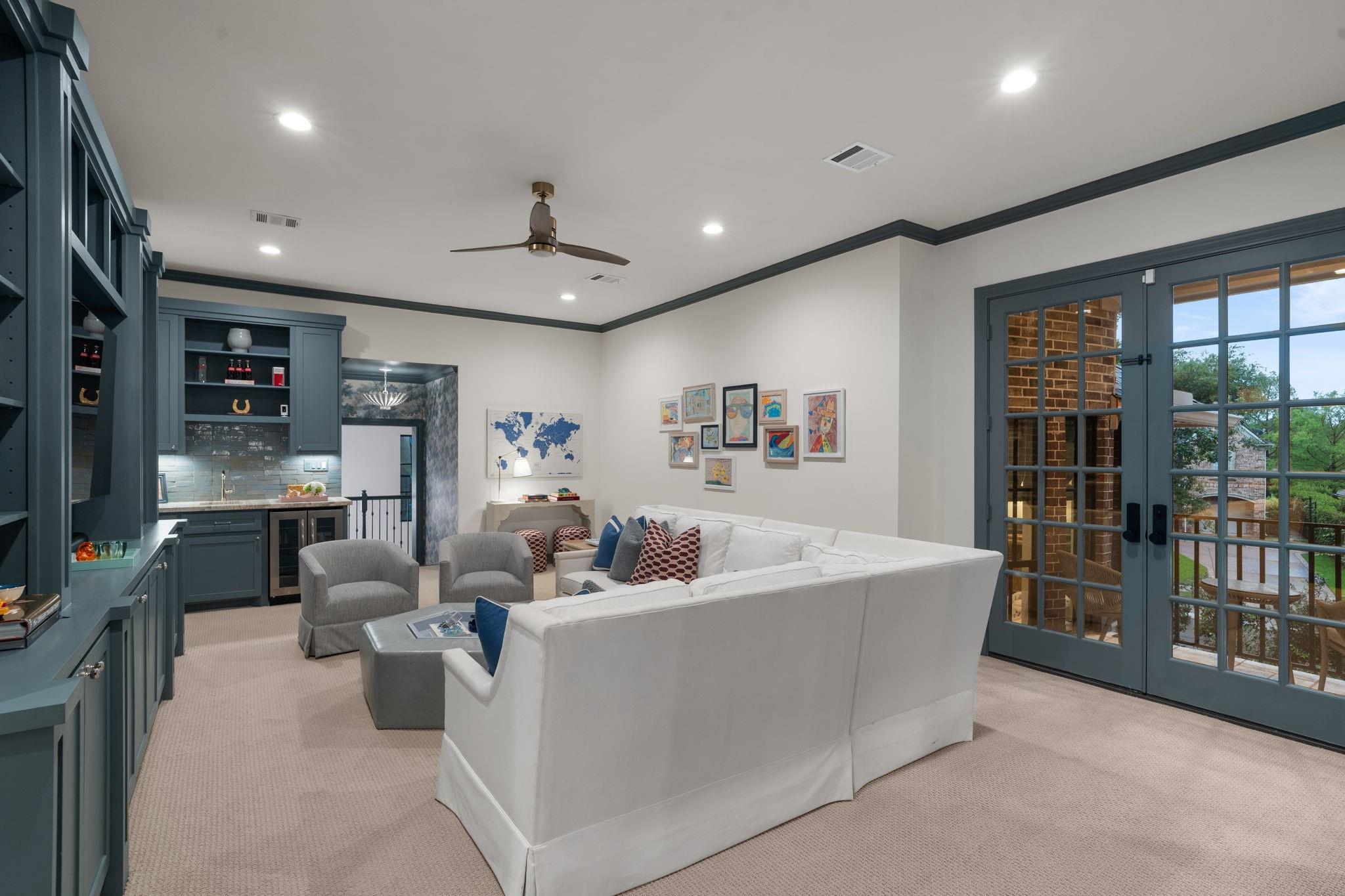 Sugar Land, Texas, 77479, United States, 5 Bedrooms Bedrooms, ,5 BathroomsBathrooms,Residential,Active,2041525