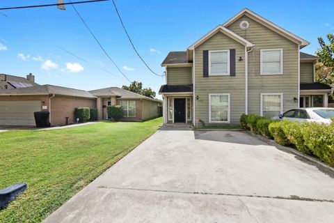 4640 Knoxville Street A Houston TX 77051