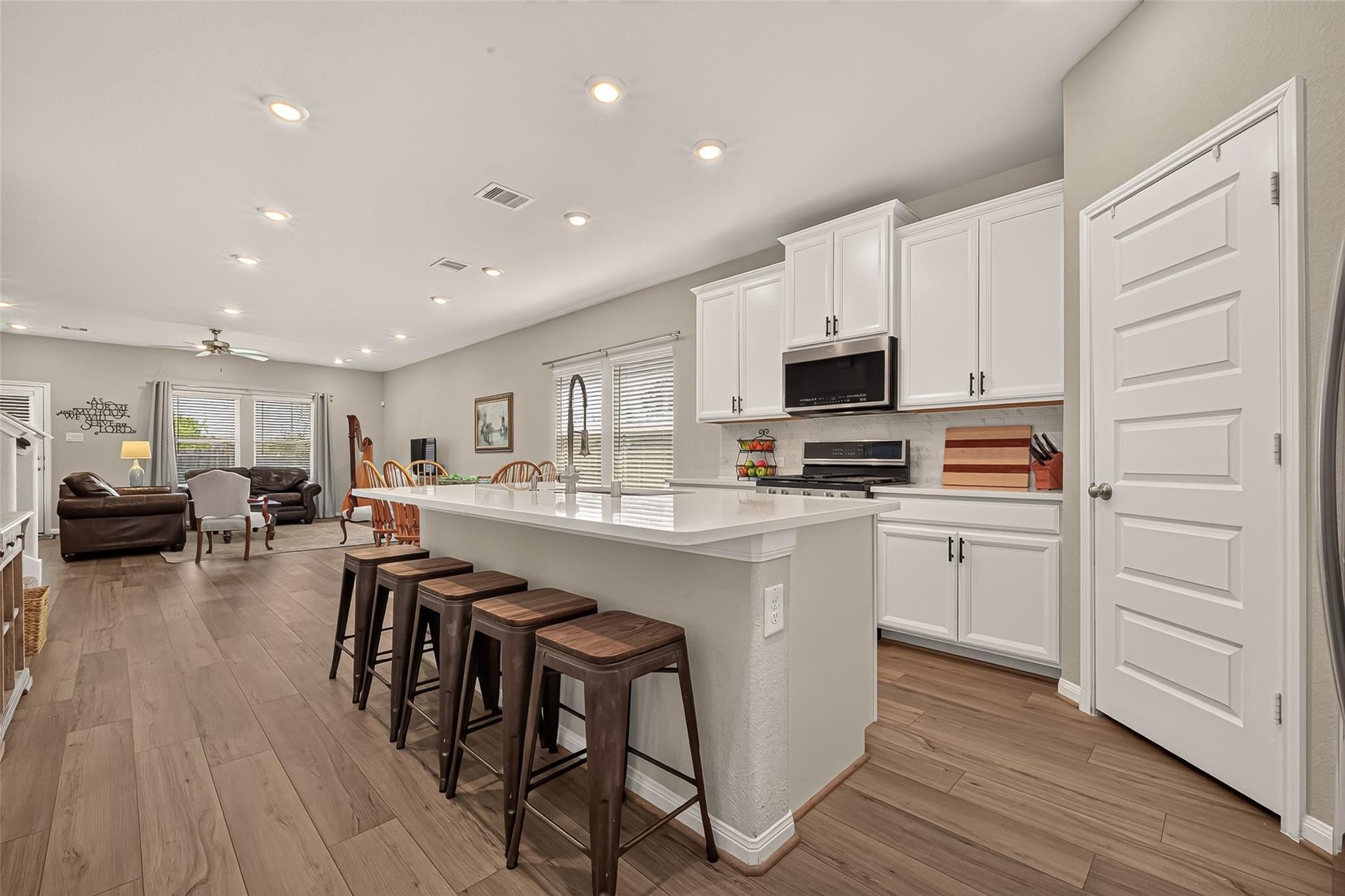2321 W Winding Pines Drive