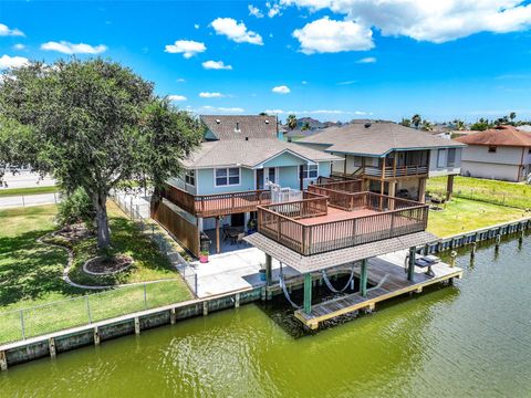 Photo of 258 Barracuda Street, Bayou Vista, TX 77563 (MLS # 26345391)