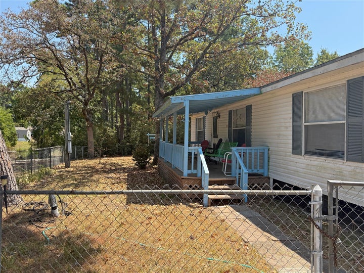 Photo 1 of 27 — 399 Pine Lane, Onalaska, TX 77360