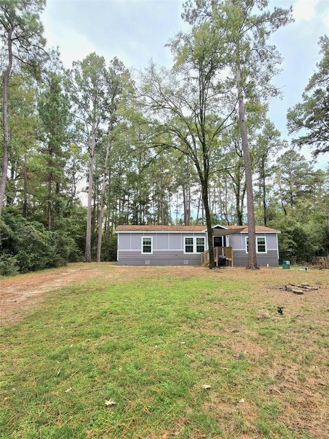 Apartment For Sale - 304 N Walnut Drive<br/> Trinity County, Trinity, TX 75862