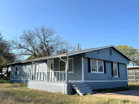 Photo of 3807 Lands End Court, Granbury, TX 76048 (MLS # 46062074)