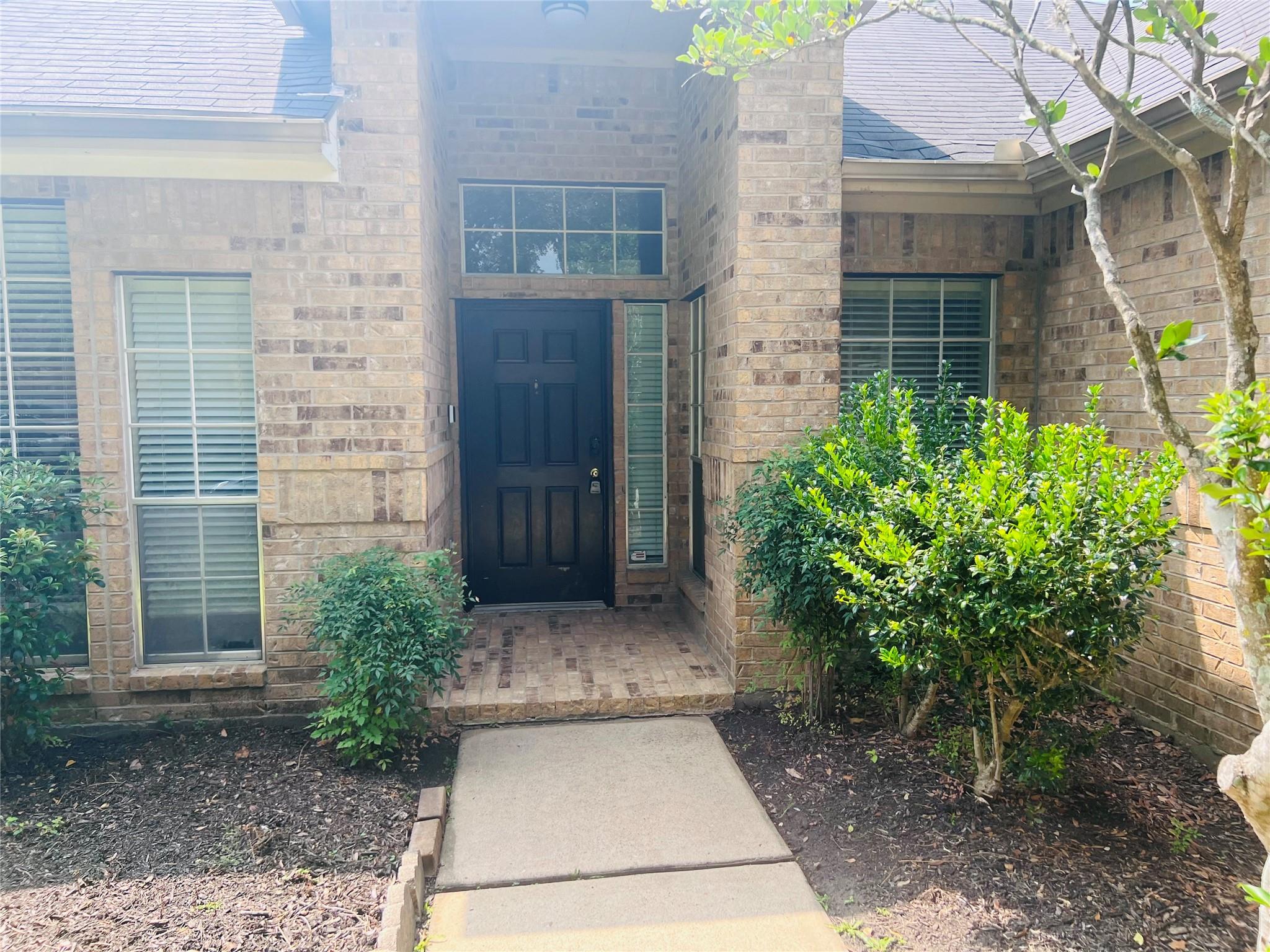 4722 Silverlake Drive