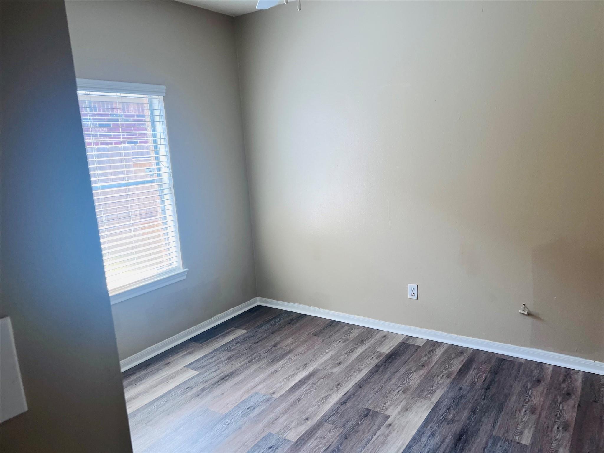 4722 Silverlake Drive