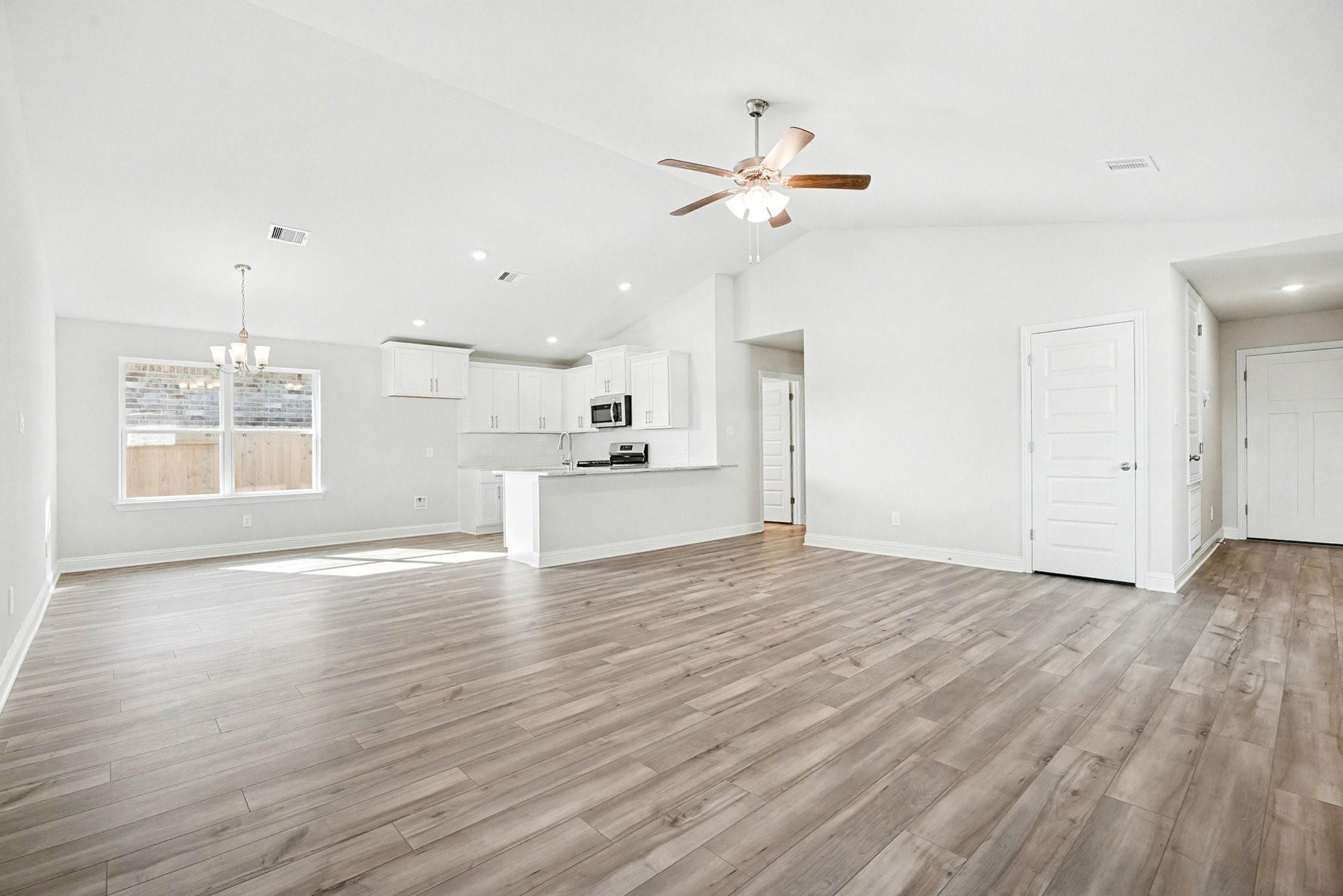 4401 West Bayou Maison Circle