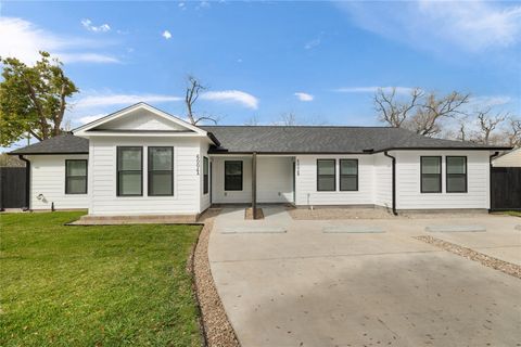 Photo of 6004 Bois D Arc Street #A, Houston, TX 77087 (MLS # 19684494)