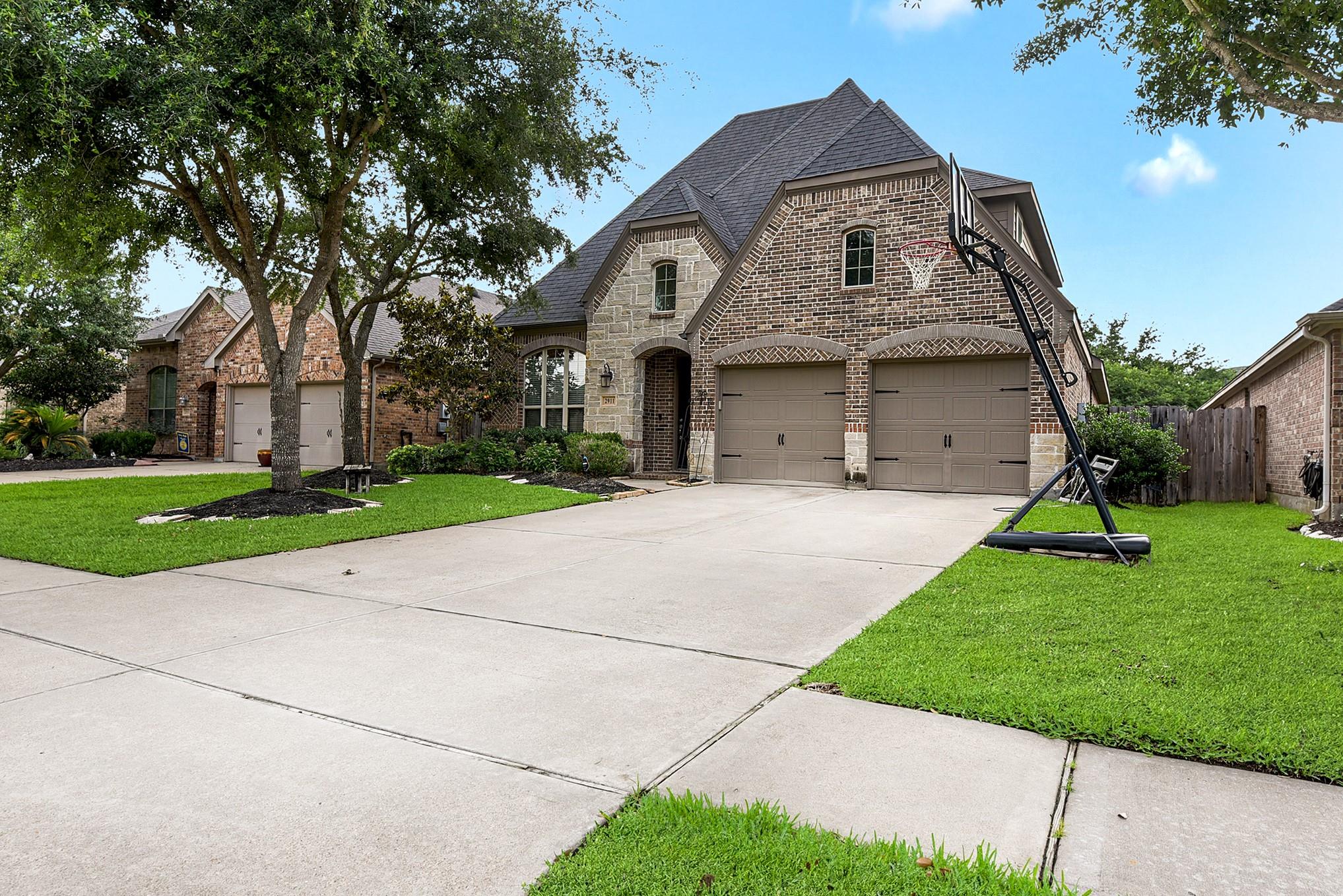 2911 Helding Park Court