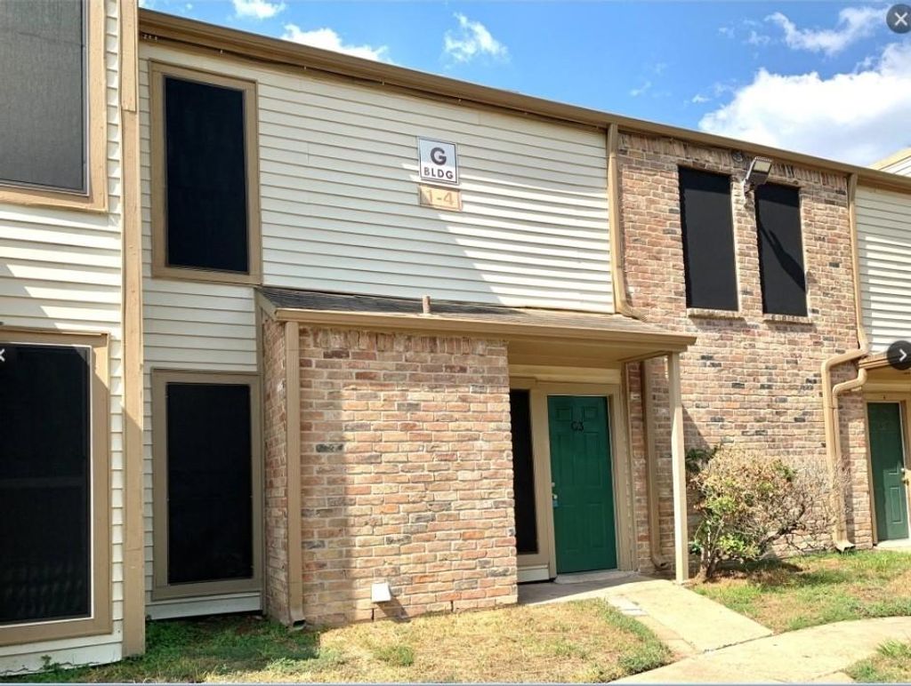 Photo of 2200 Cypress Landing Drive #G-3, Houston, TX 77090 (MLS # 87659786)