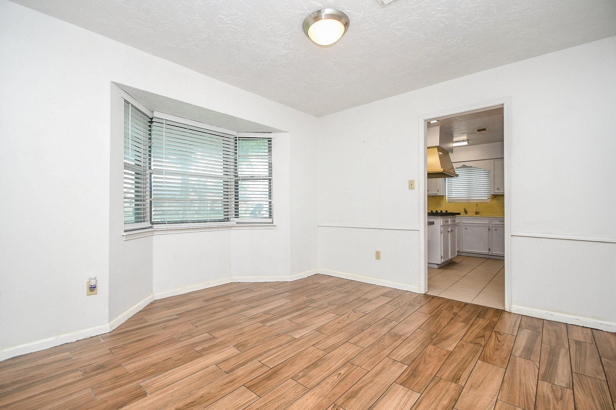 12022 Scottsdale Drive