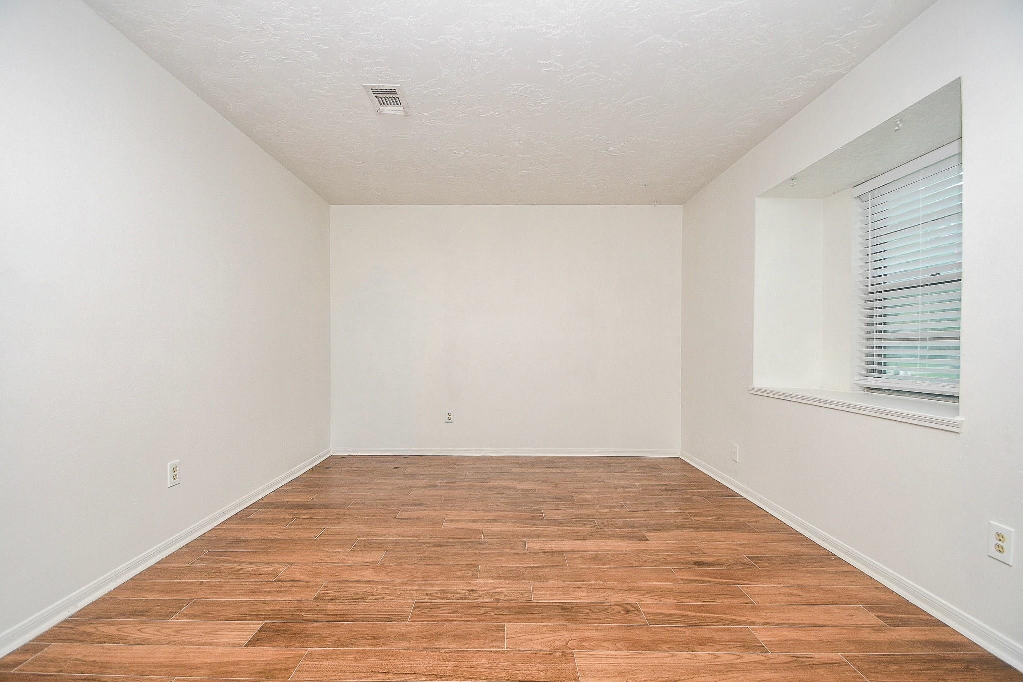 12022 Scottsdale Drive