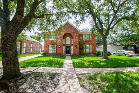 Photo of 5430 Davids Bend Drive, Sugar Land, TX 77479 (MLS # 74094349)