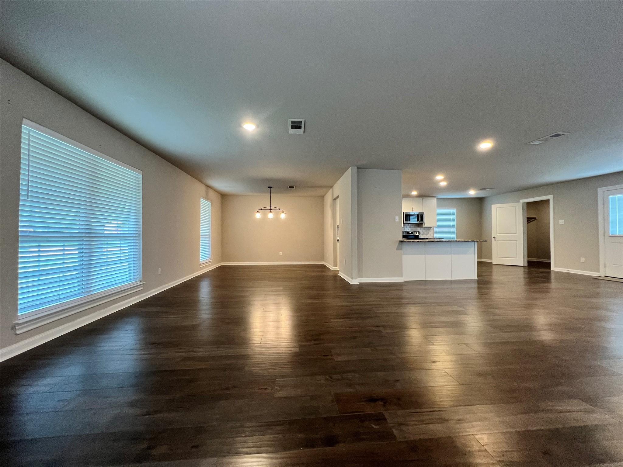 203 Acorn Tree Court