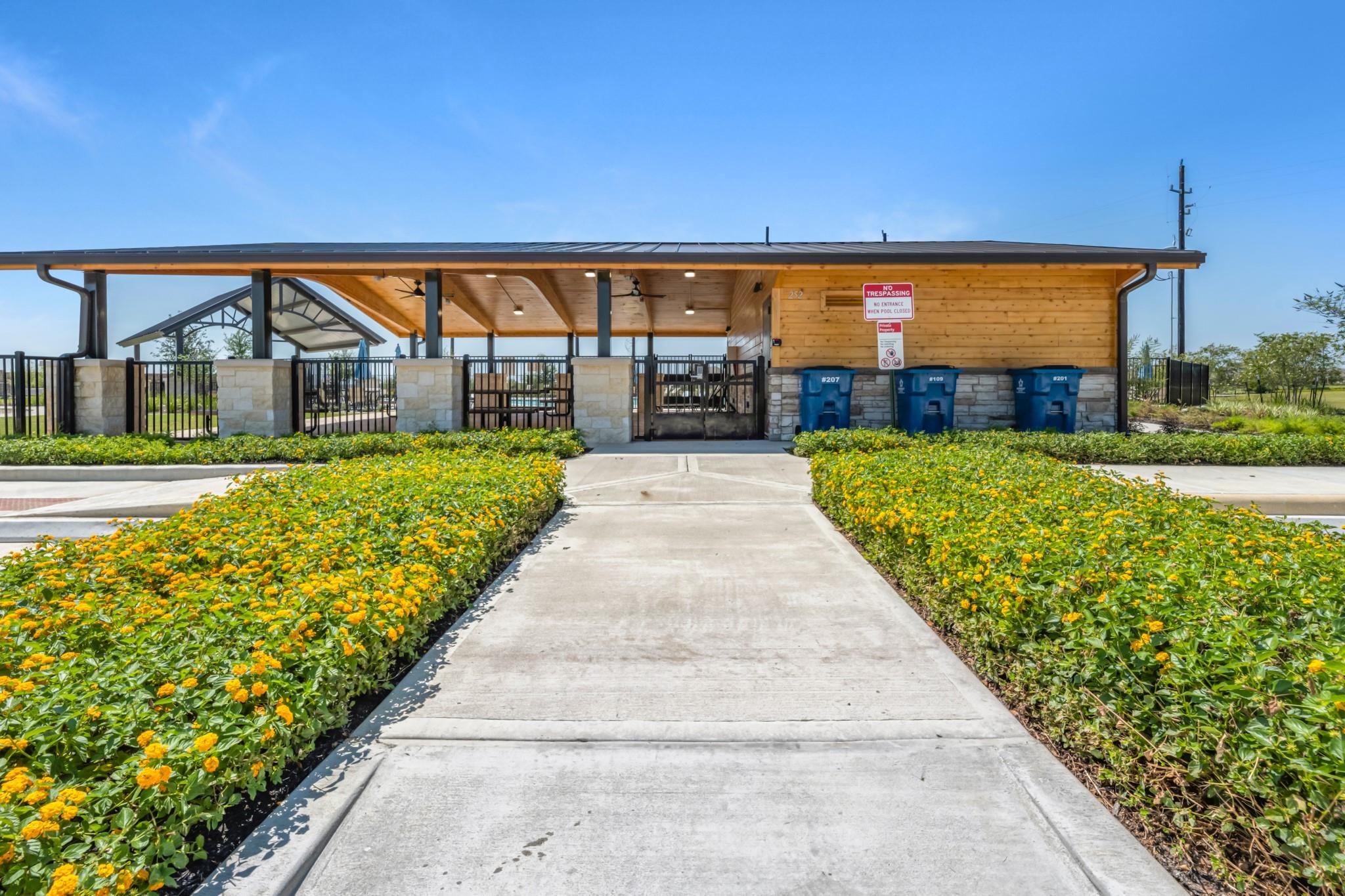 413 Hampton Edge Lane