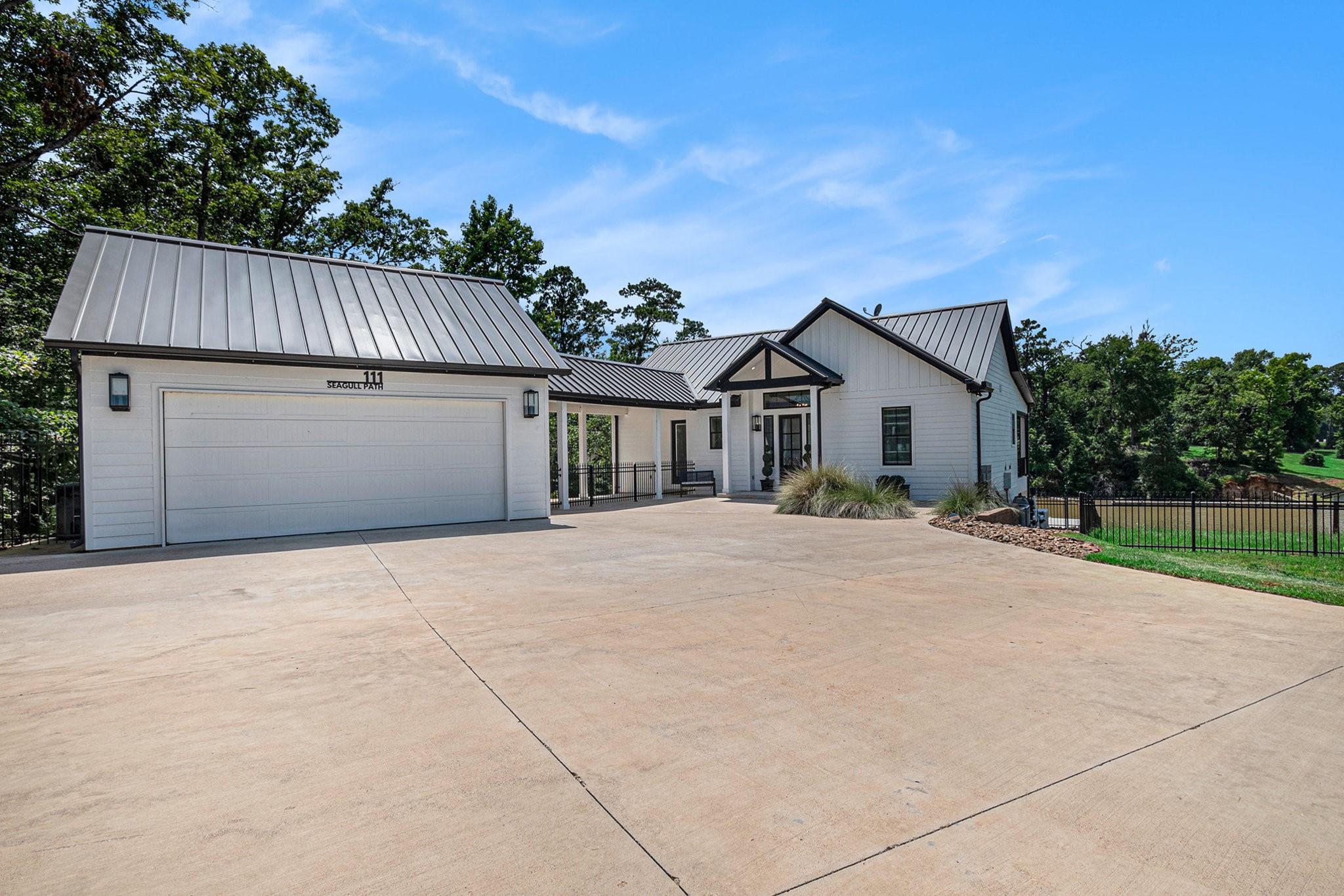 111 Seagull Path