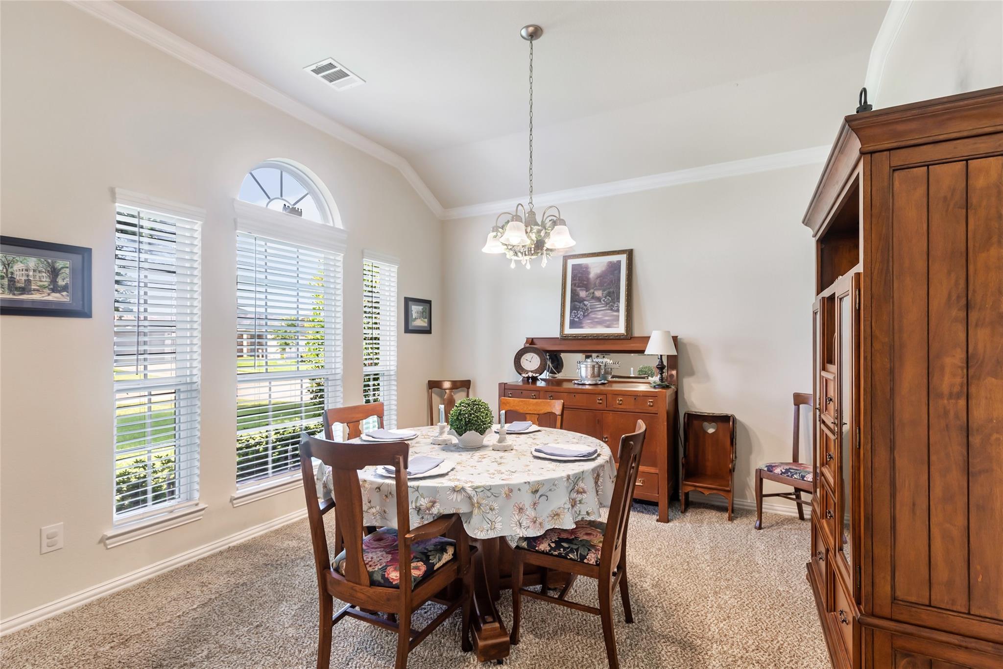 10019 Pine Valley Court