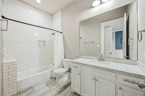 Tiny photo for 1006 Enid Street #B, Houston, TX 77009 (MLS # 98403644)