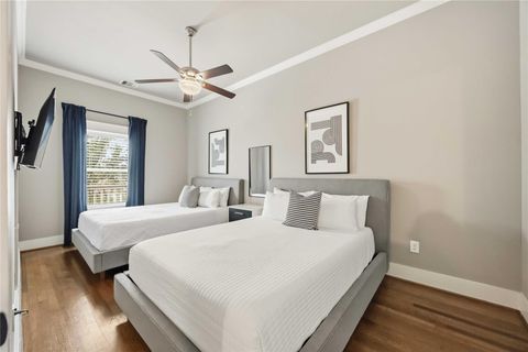 Tiny photo for 1006 Enid Street #B, Houston, TX 77009 (MLS # 98403644)