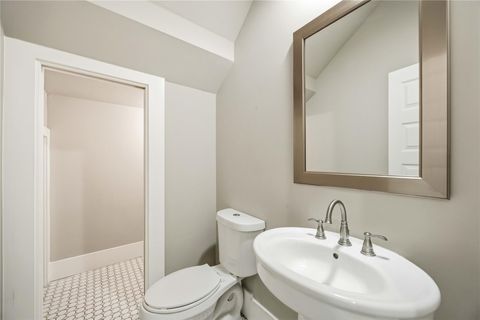 Tiny photo for 1006 Enid Street #B, Houston, TX 77009 (MLS # 98403644)