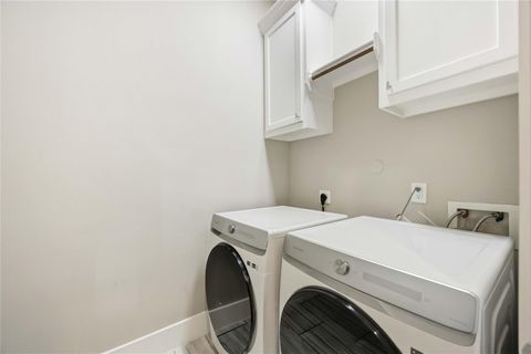 Tiny photo for 1006 Enid Street #B, Houston, TX 77009 (MLS # 98403644)