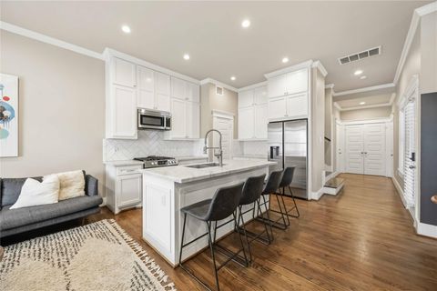 Tiny photo for 1006 Enid Street #B, Houston, TX 77009 (MLS # 98403644)