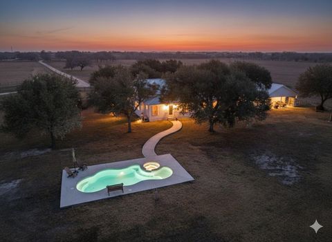 3635 County Road 265 Moulton TX 77975