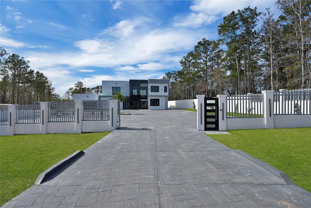 Photo of 19315 Desna Drive, Porter, TX 77365 (MLS # 5013376)