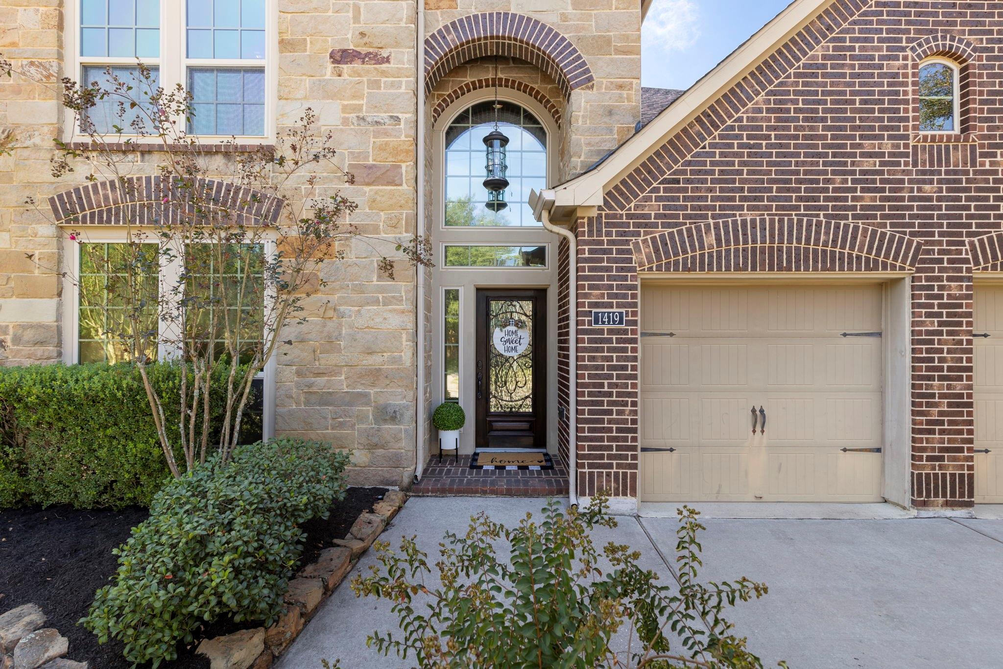 1419 Laura Hills Lane
